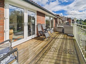 Photo 32- click for photo gallery